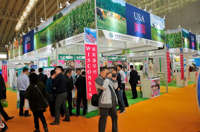 美國(guó)展團(tuán)